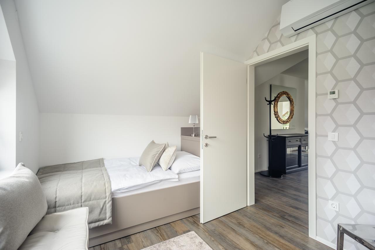 Apartments Villa Tatiana Μπλεντ Εξωτερικό φωτογραφία