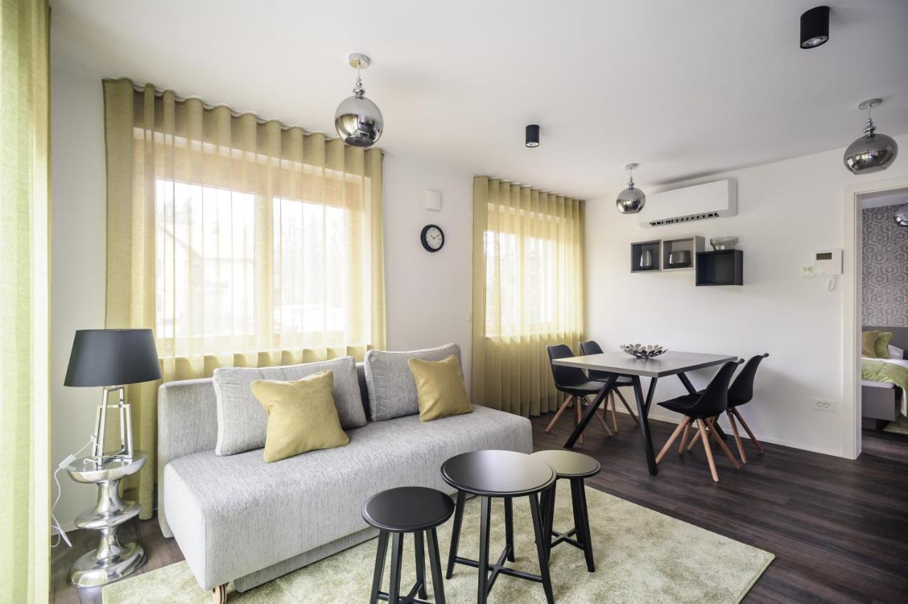 Apartments Villa Tatiana Μπλεντ Εξωτερικό φωτογραφία